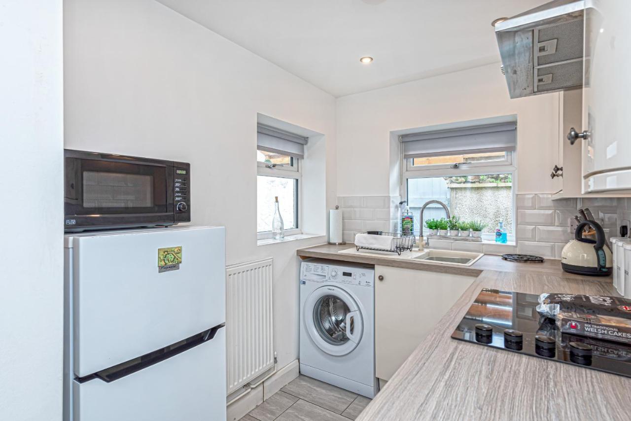 Taitwt2 Villa Caernarfon Buitenkant foto