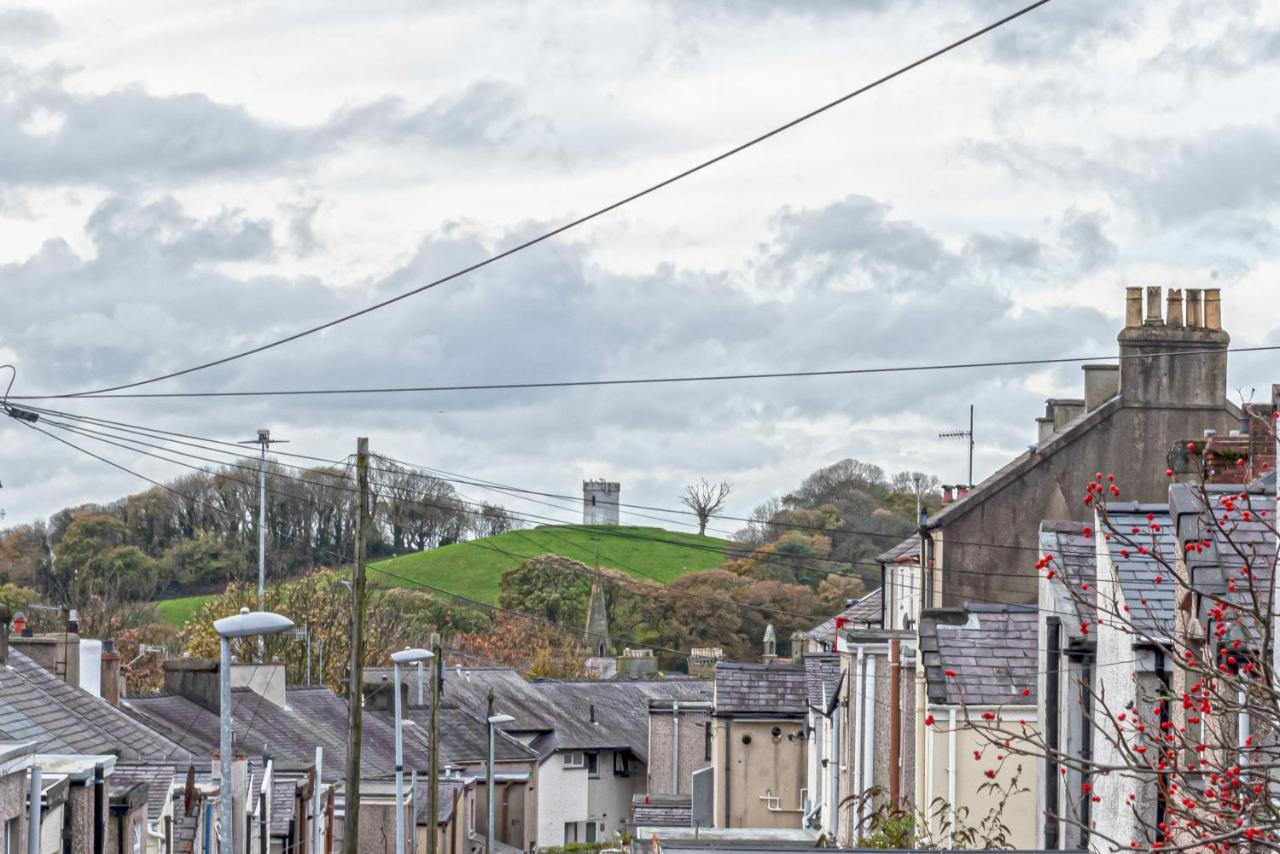 Taitwt2 Villa Caernarfon Buitenkant foto